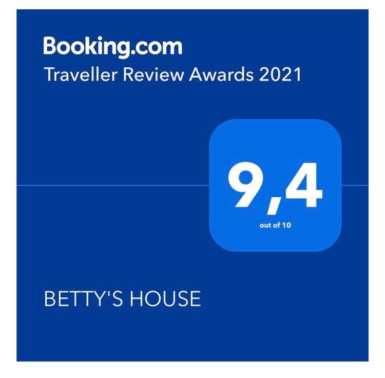 Betty'S House Apartment Pythagoreio  Ngoại thất bức ảnh